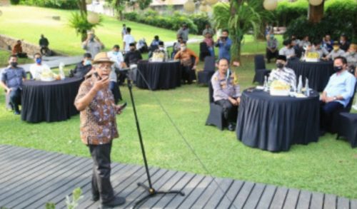 PWI Banyuwangi Gelar Seminar, Dewan Pers Ajak Media Berikan Informasi yang Sehat di Pilkada 2020 di Banyuwangi