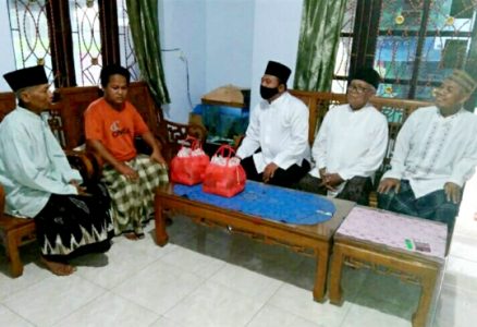 Wujudkan Program Kumis, Camat Polanharjo Kunjungi Rumah Warga dan Sholat Shubuh Berjamaah