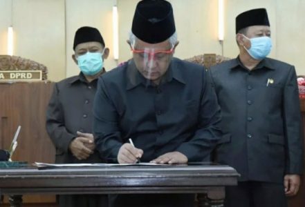 Disetujui, Bupati Bersama DPRD Boyolali Tandatangani APBD Tahun Anggaran 2021