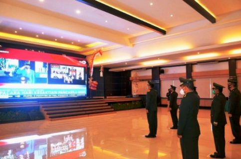 ‘Indonesia Maju Berlandaskan Pancasila’ Kodam IX/Udayana Ikuti Upacara Hari Kesaktian Pancasila Secara Virtual