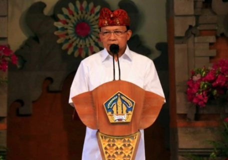 Kukuhkan Pengurus APBEDNAS Bali 2020-2025, Gubernur Koster Ingin Dana Desa Dikelola Lebih Terfokus