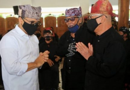 Lantik Pengurus DKB Periode 2018-2023, Bupati Banyuwangi Harap Seni Budaya Instrumen Dorong Kemajuan Daerah di Banyuwangi
