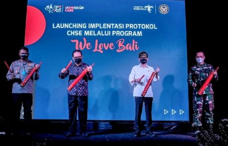 Ditandai Pemukulan Kulkul, Program ‘We Love Bali’ Secara Resmi Diluncurkan