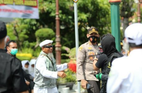 Polres Klaten Amankan Demo Anak NKRI Tolak Omnibus Law serta Kecam Sikap Presiden Perancis