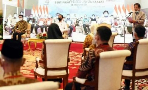 Peringatan Hantaru 2020, Presiden Jokowi Serahkan 1 Juta Sertifikat Tanah untuk Rakyat