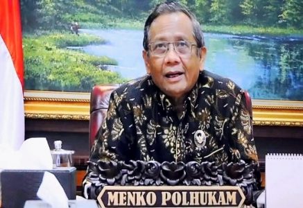 Menko Polhukam: Saat Ini Tak Bisa Main-Main Dalam Menegakkan Hukum Pemberantasan Korupsi