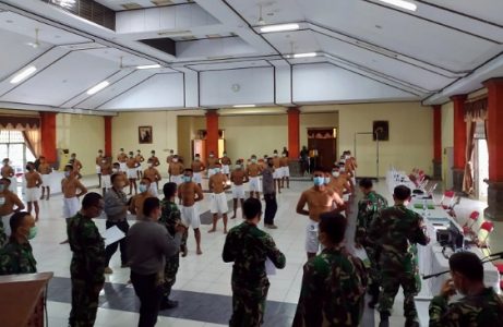 Korem 163/Wira Satya Gelar Sidang Parade Calon Tamtama Prajurit Karier TNI AD Gelombang II TA 2020