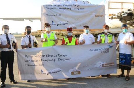 Realisasi Ekspor Produk Lokal, Gubernur Bali Lepas Penerbangan Perdana Cargo Flight Denpasar-Hongkong