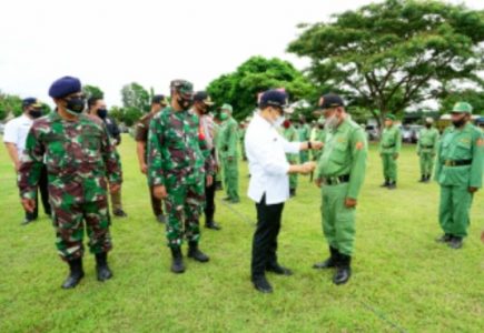 Jelang Pilkada 2020, Pemkab Banyuwangi Gelar Apel Pasukan Pengamanan di Banyuwangi