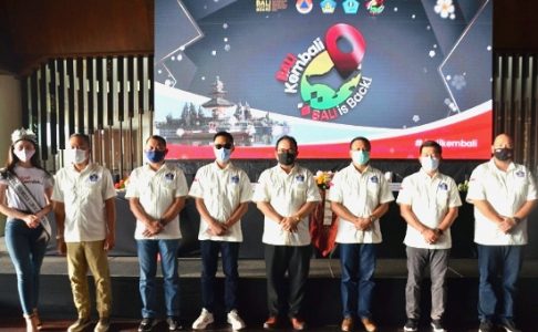 Pulihkan Perekonomian, Wagub Cok Ace Hadiri Deklarasi Gerakan Bali Kembali