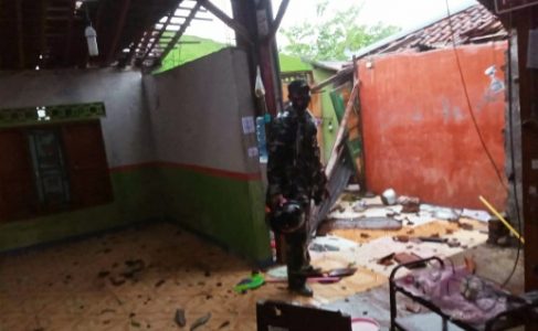 Angin Puting Beliung Terjang 2 Desa di Cawas, 19 Rumah Warga Porak Poranda