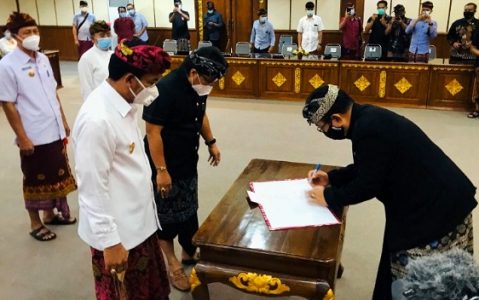 Berakhir Masa Cuti, Wakapolres Badung Hadiri Serah Terima Pjs Bupati Kepada Bupati Definitif
