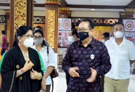 Wagub Cok Ace Puji Pelaku UMKM Bali Selalu Punya Inovasi dan Kreasi di Tengah Pandemi