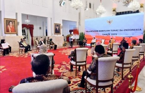 Presiden Jokowi Luncurkan Program Bantuan Tunai Tahun 2021 se-Indonesia