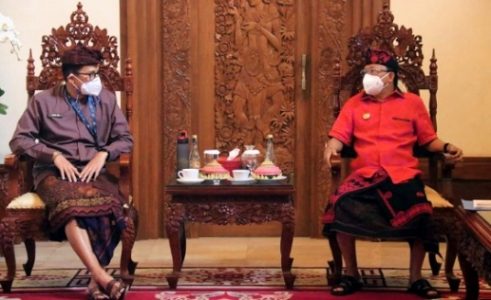 Menparekraf dan Gubernur Bali Bahas Soft Loan bagi Pelaku Pariwisata dan Parekraf