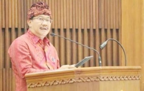 Gubernur Bali Undang Pimpinan Instansi Pemerintah dan Lembaga Lain Terkait SE Tentang Penggunaan Kain Tenun Endek Bali