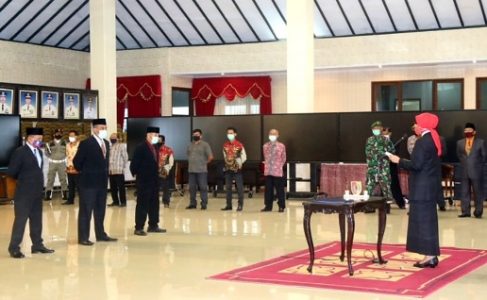 Mengisi Kekosongan Jabatan, Tiga Kepala Desa di Jember Dilantik di Jember