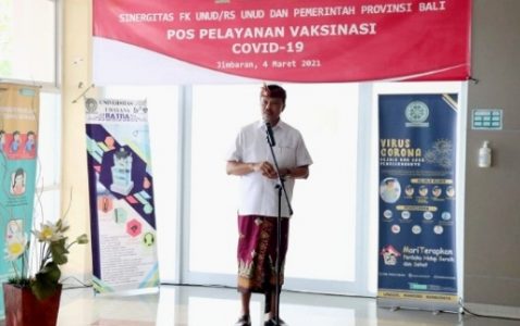 Sekda Bali Buka Pos Pelayanan Vaksinasi COVID-19 di RSPTN Unud