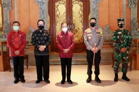 Gubernur Koster Umumkan 3 Wilayah di Bali Ditetapkan Zona Hijau oleh Menkes dan Menparekraf RI