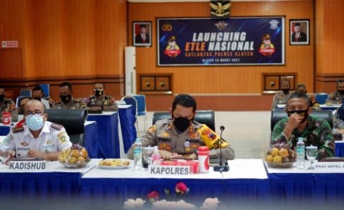 Polres Klaten Ikuti Zoom Meeting Launching ETLE Program Nasional Polri