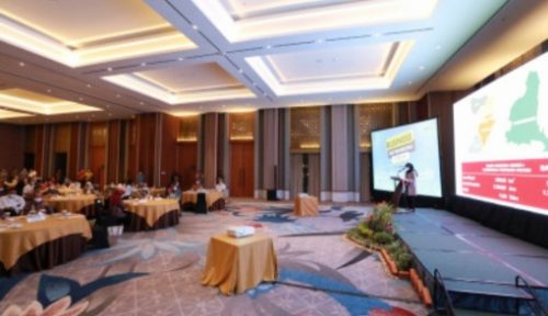 Difasilitasi Pemprov Jatim, Bupati Ipuk Promosikan Banyuwangi dalam Forum Bisnis di Banyuwangi