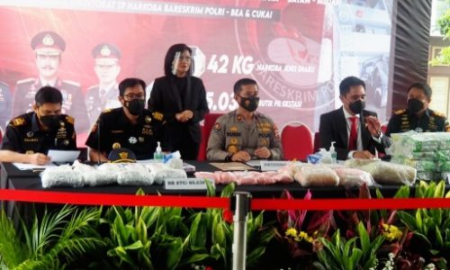 Hasil Operasi Gabungan Bareskrim dan Bea Cukai Gagalkan Peredaran 42,3 Kg Sabu dan 85 Ribu Ekstasi