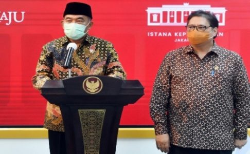 Pemerintah Izinkan Salat Tarawih dan Ied 1442 Hijriah Berjemaah dengan Terapkan Prokes Ketat