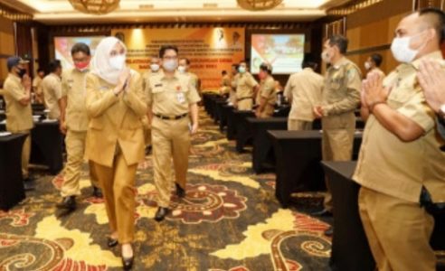 Percepatan Pembangunan Desa, Bupati Banyuwangi Minta Kepala Desa Perhatikan Pengelolaan Keuangan di Banyuwangi