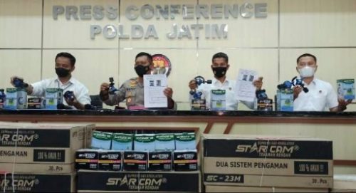 Subdit Indagsi Ditreskrimsus Polda Jatim Bongkar Peredaran Regulator Tak Ber-SNI dan Sita 34.913 Pcs