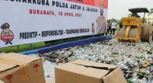 Ditresnarkoba Polda Jatim Musnahkan Barang Bukti 17,5 Kg Sabu, 86.407 Butir Pil Koplo dan 11.704 Botol Miras