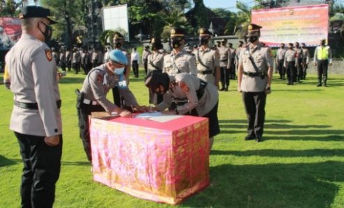 Kapolres Klungkung Pimpin Sertijab Kasat Lantas, Kasat Narkoba dan Kapolsek Dawan