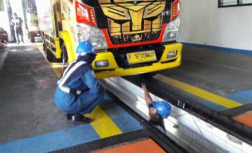 Percepat dan Perluas Digitalisasi, Pembayaran Pendaftaran Uji Kir di Banyuwangi bisa Secara Non Tunai di Banyuwangi