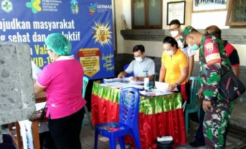 Dandim 1617/Jembrana: Aparat TNI Dukung Kelancaran Pelaksanaan Vaksinasi