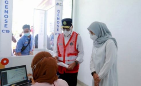 Menhub Tinjau Persiapan Bandara Banyuwangi Gunakan GeNose C19 sebagai Syarat Penerbangan di Banyuwangi