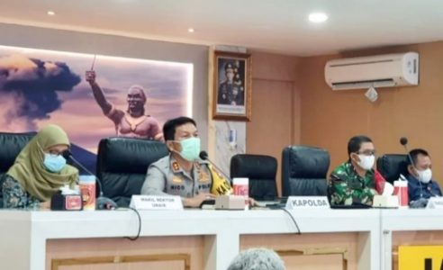 Pemprov Jatim Dibantu Jajaran TNI dan Polri Perketat Masuknya PMI Jelang Lebaran 2021