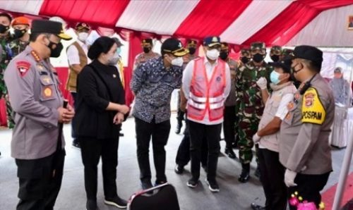 Bersama Panglima TNI dan Ketua DPR RI, Kapolri Tinjau Pos Penyekatan Merak – Bakauheni