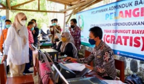 Program ‘Camping Embun’ Kembali Hadir, Layani Kependudukan Hingga Hewan Ternak di Banyuwangi