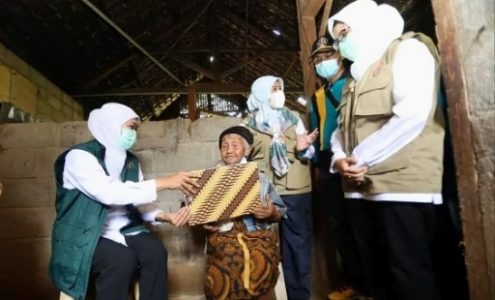 Tinjau Lokasi Gempa Bumi, Gubernur Khofifah Minta Mitigasi Bencana Harus Lebih Komprehensif di Banyuwangi