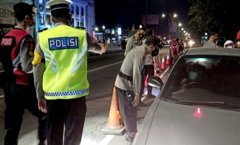 Hari Pertama Ops Ketupat Candi, Polres Klaten Periksa 50 Kendaraan dan 3 Mobil Disuruh Putar Balik