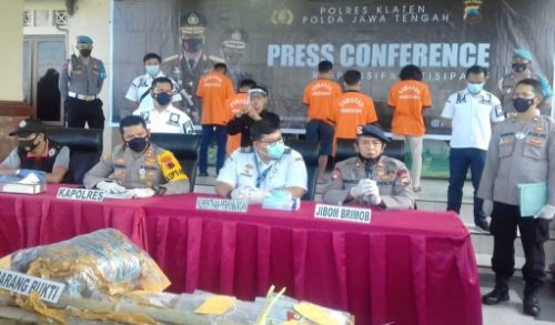 Polres Klaten Tangkap 5 Orang Pembuat Balon Petasan yang Meledak di Desa Sabrang