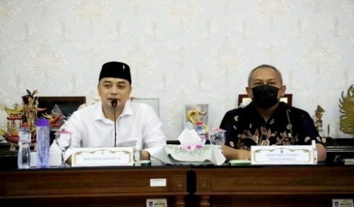 Wali Kota Surabaya Persilahkan Camat dan Lurah Berinovasi