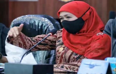 Gubernur Jatim Minta Masyarakat Waspadai Lonjakan Covid-19 Akibat Klaster Keluarga