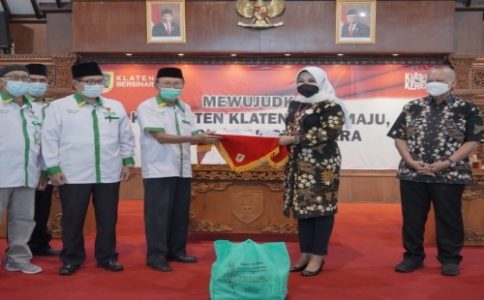 Baznas Serahkan Bantuan Logistik pada Pemkab Klaten