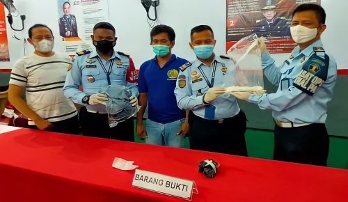 Petugas Lapas Banyuwangi Berhasil Gagalkan Penyelundupan 570 Butir Pil Koplo di Banyuwangi
