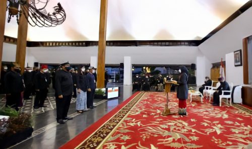 Lantik 131 Pejabat Eselon 3 dan 4, Bupati Banyuwangi Pesan Fokus Bekerja dan Cepat Respons Laporan Warga di
