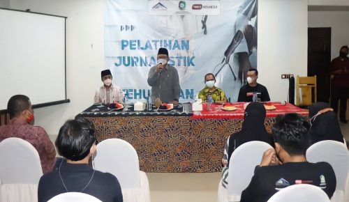 Wabup Banyuwangi Buka Pelatihan Jurnalistik dan Diskusi Kehumasan bagi Guru SMP di Banyuwangi