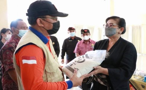 PAKIS Bali Gelar Aksi Sosial Bantu Korban Bencana di Karangasem dan Bangli