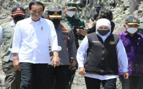 Gubernur Jatim Dampingi Presiden Tinjau APG, Dapat Kepastian Pembangunan Jembatan Darurat