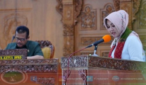 Bupati Sri Mulyani Sampaikan Jawaban atas Pemandangan Umum Fraksi DPRD Klaten tentang Laporan Nota Keuangan APBD 2022