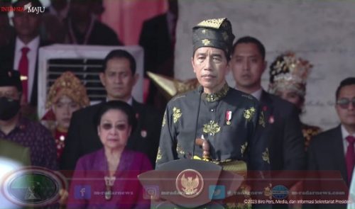 Kenakan Pakaian Adat Kesultanan Deli, Presiden RI Pimpin Upacara Peringatan Hari Lahir Pancasila